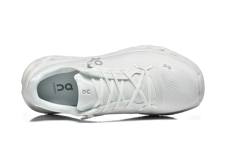 On Cloudtilt in White - Women