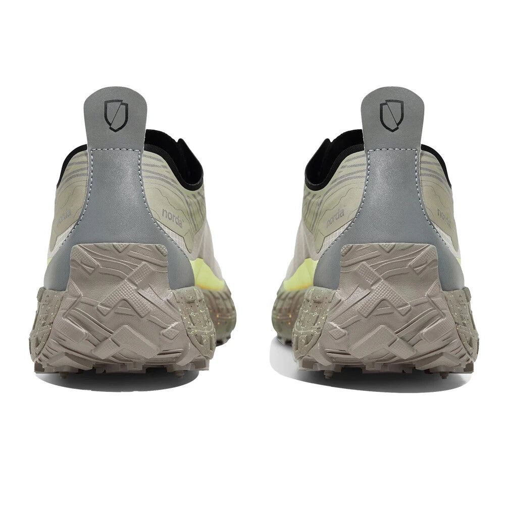 NORDA 001A | UNISEX | Calcite