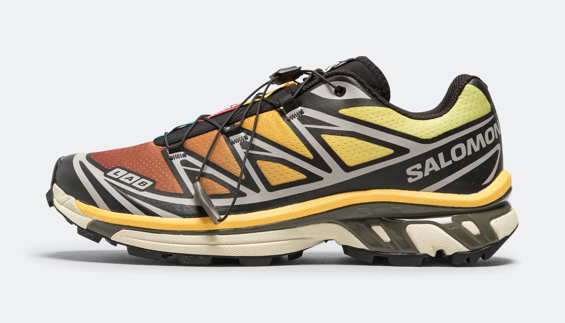 Salomon XT4 OG Women's Trail Running Shoe in Black Grape Leaf/Beach Ball
