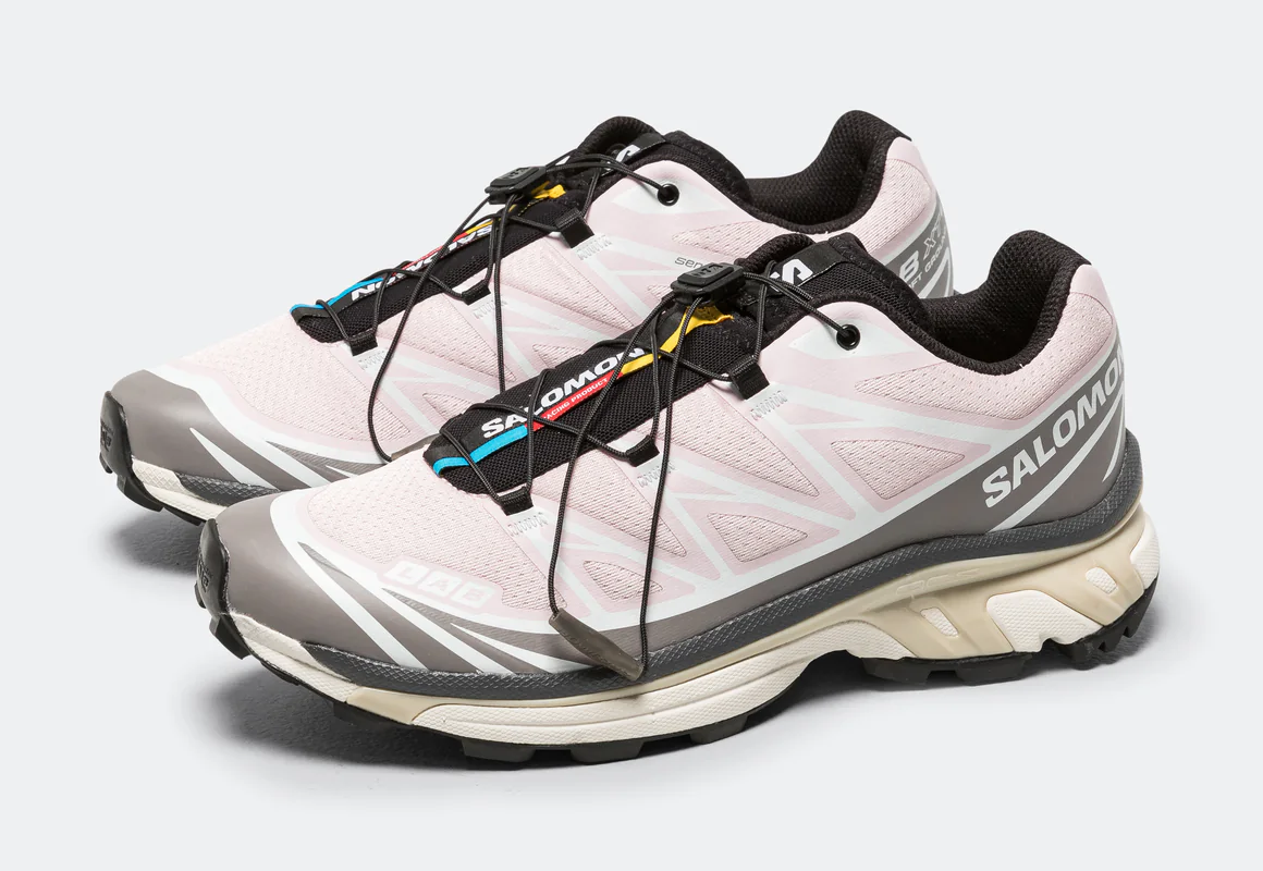 Salomon XT-6 GORE-Tex Women's Trail Running Shoe in Cloud burstIcy Pink-Tapioca